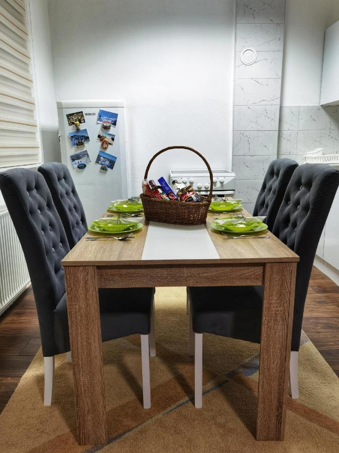 Pale City Center Apartment Экстерьер фото